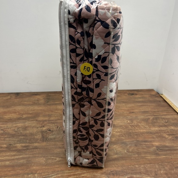 Kate Spade New York Reversible‎ Grand Floral 3pc Quilt Set Full/Queen NIP - Picture 3 of 6